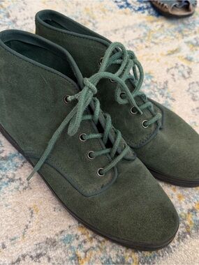 Gloria Vanderbilt Shoes